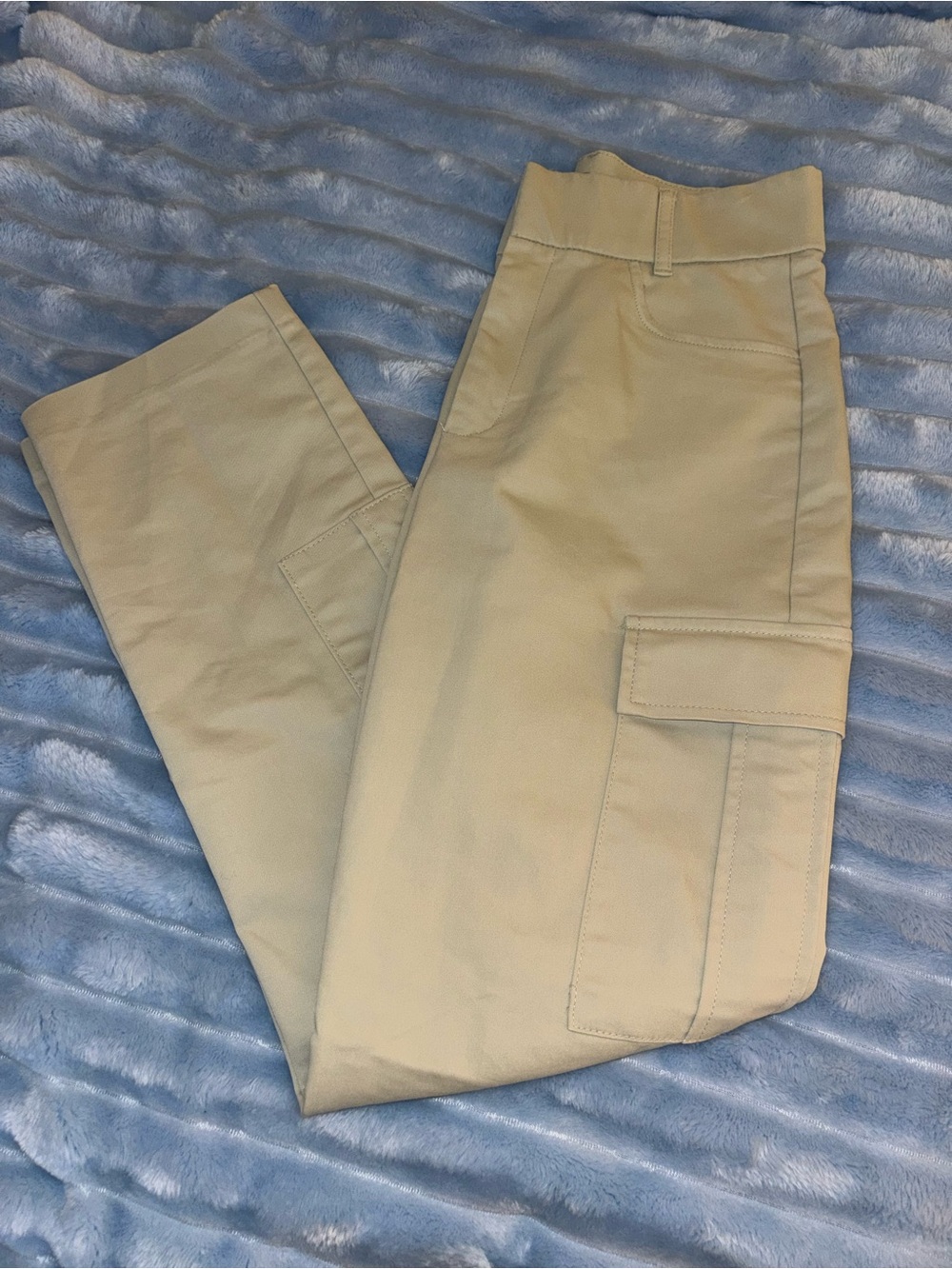 ZARA Women’s Cargo Pants in Light Khaki/Olive Green - Size XS